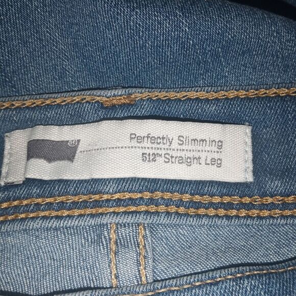 Levi's 512 Woman's Perfectly Slimming Straight Leg Jeans Size 16 - Picture 5 of 7